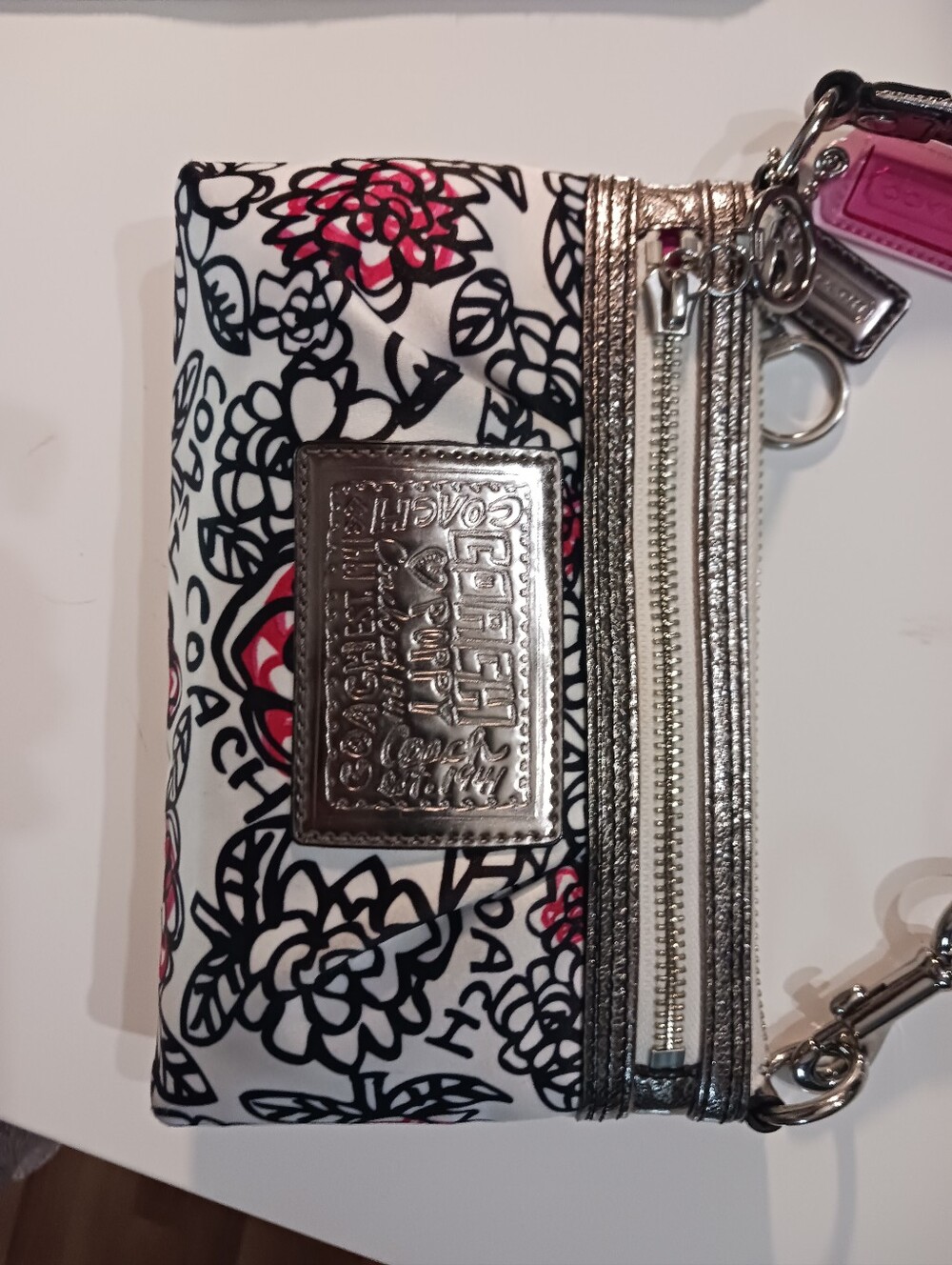 Coach Poppy Rose Red Floral Wristlet Clutch
